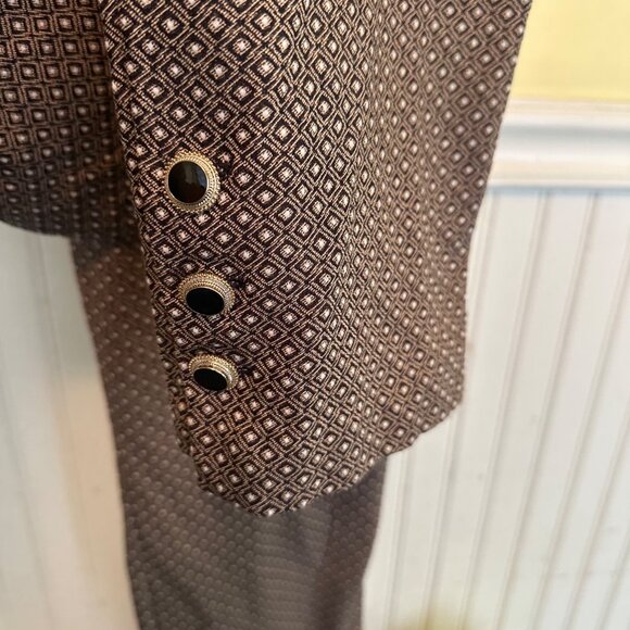 Chicos Brown Diamond-Pattern Stretch Pull-On Pants With Button Detail - Picture 7 of 9
